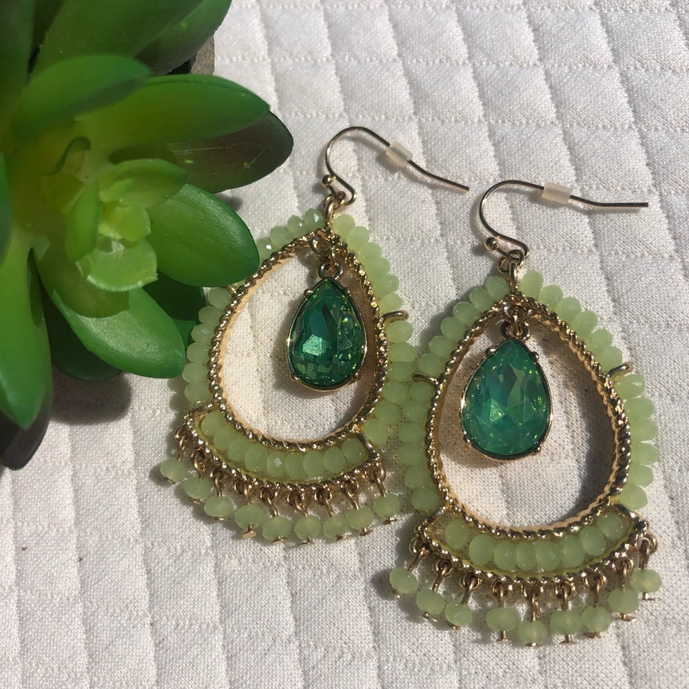 Beautiful Drop Lightweight Statement Piece Earrin… - image 5